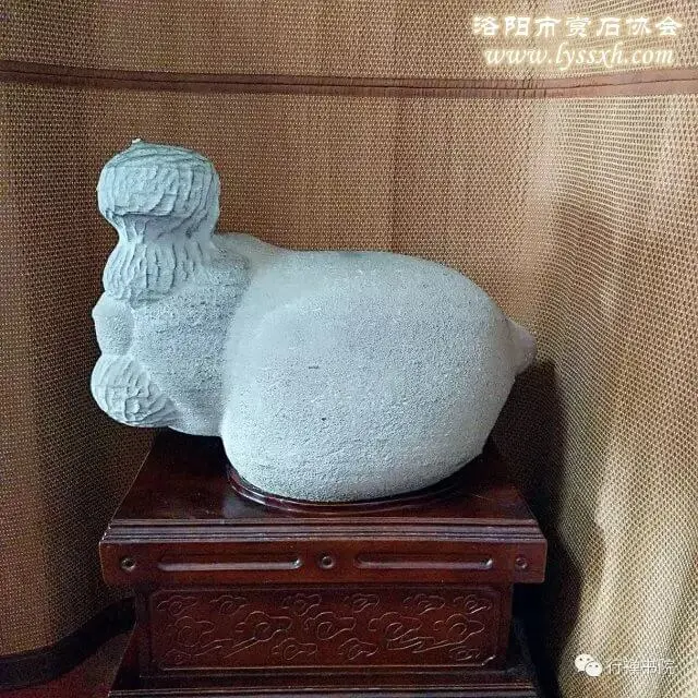 觸摸靈魂 品李祥義先生雅石藏品（圖）