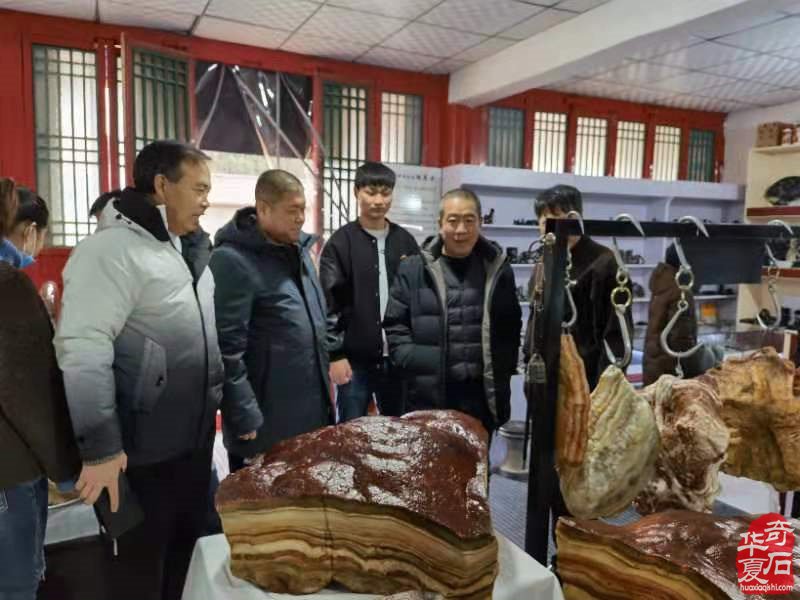 《老兵奇石館》喬遷新址四A景區關林廟 圖