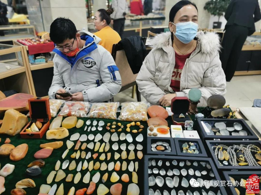 中國.雪都阿勒泰（福海）第二屆國際黃金寶玉石文化節盛況空前 隆重開幕