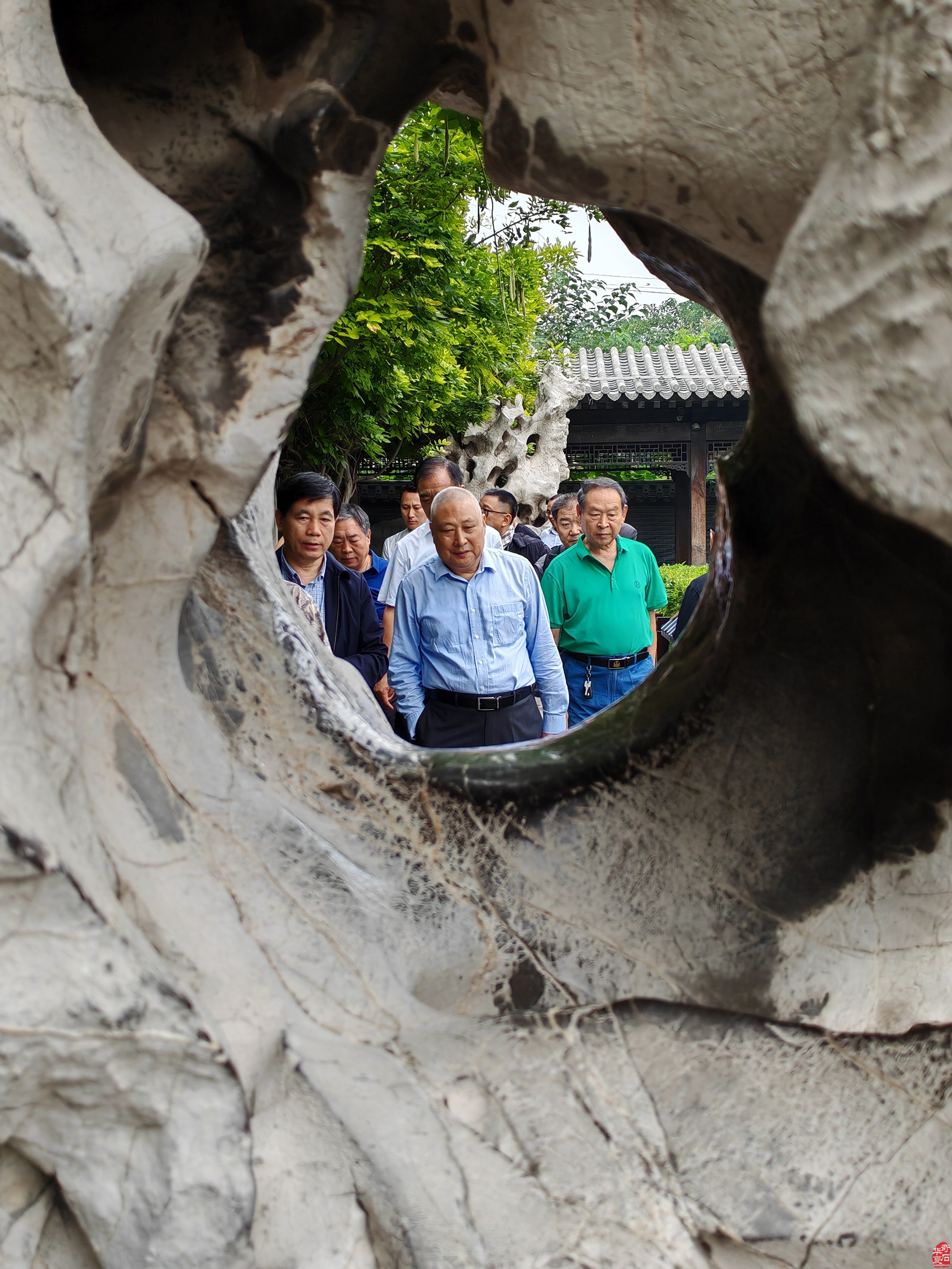 中國觀賞石協會專家團到青州古城現場驗收偶園“賞石藝術”（國家級非物質文化遺產）傳承保護示范園項目