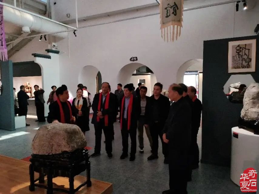 中國首家陳爐石美術館隆重開館