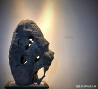 奇石市場必須創新發展和誠信經營